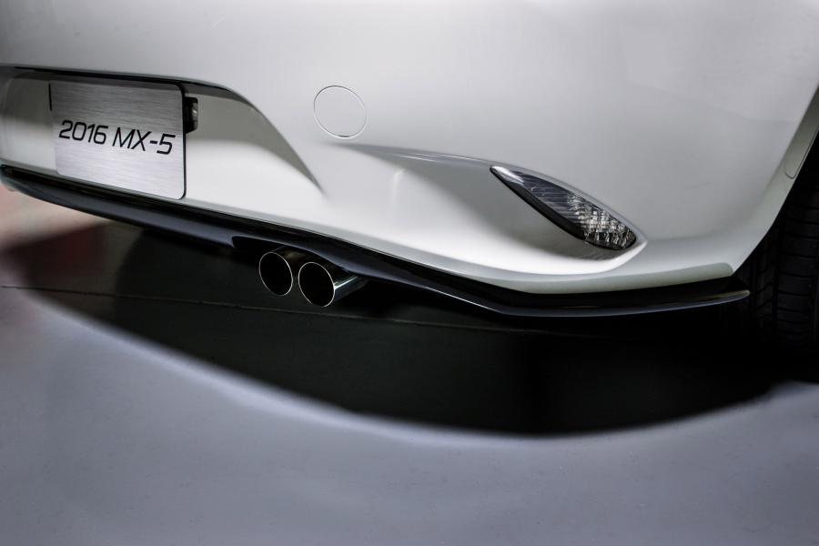  Mazda MX-5 Accessories Concept 2015 года  (фото 7 из 8)